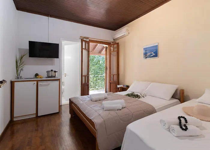 Krinos 2 * Charadhiatika